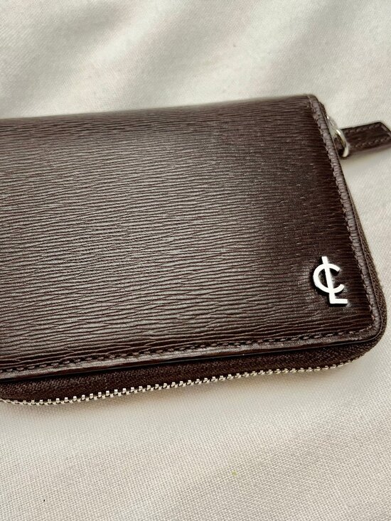 Coach Leather zippered Wallet - Dark Brown textured surface - NW Tag - Picture 1 of 5